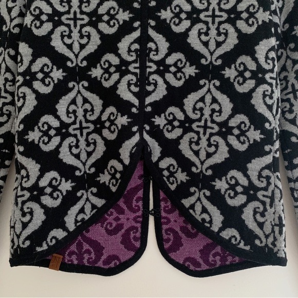 Neve Merino Wool Scroll Pattern Cardigan Sweater XS - Picture 5 of 8